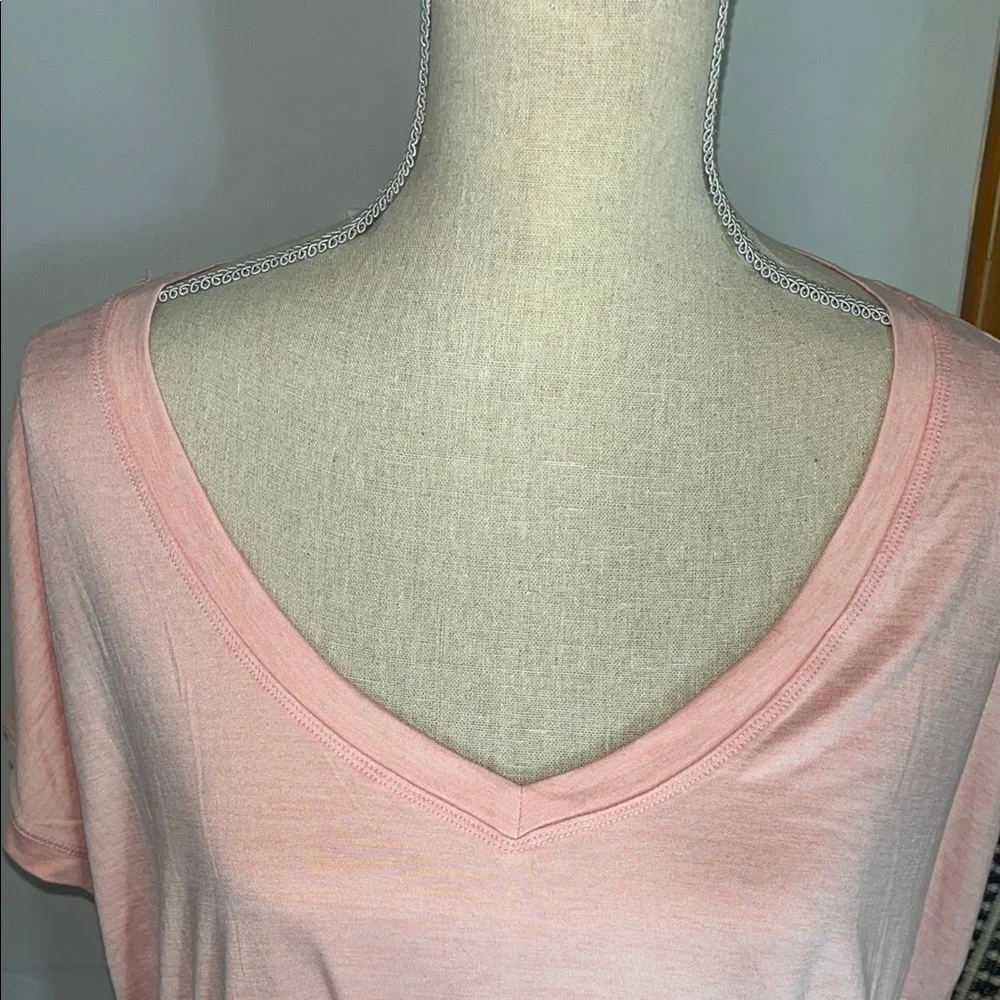 Yogalicious Orange/Pink V-Neck Women's Top size 1X